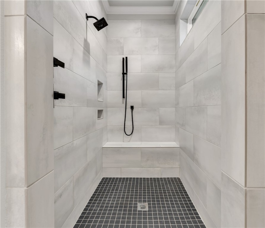 1736 Blanco Bend Drive College Station, TX 77845 - Photo 20 of 36 a bathroom with a shower