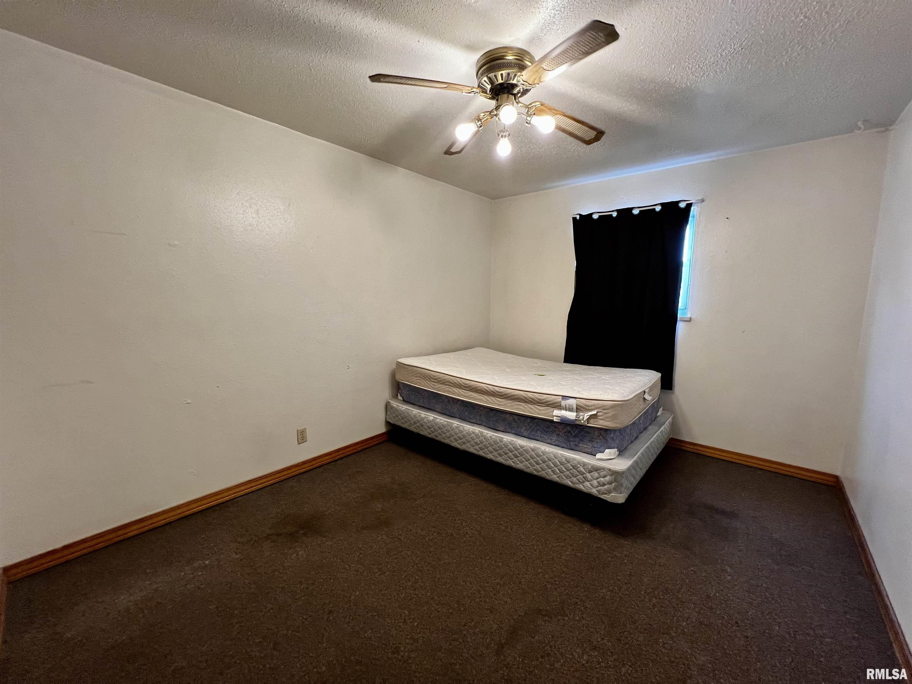 721 Wigwam Hollow Road Macomb, IL 61455 - Photo 15 of 55