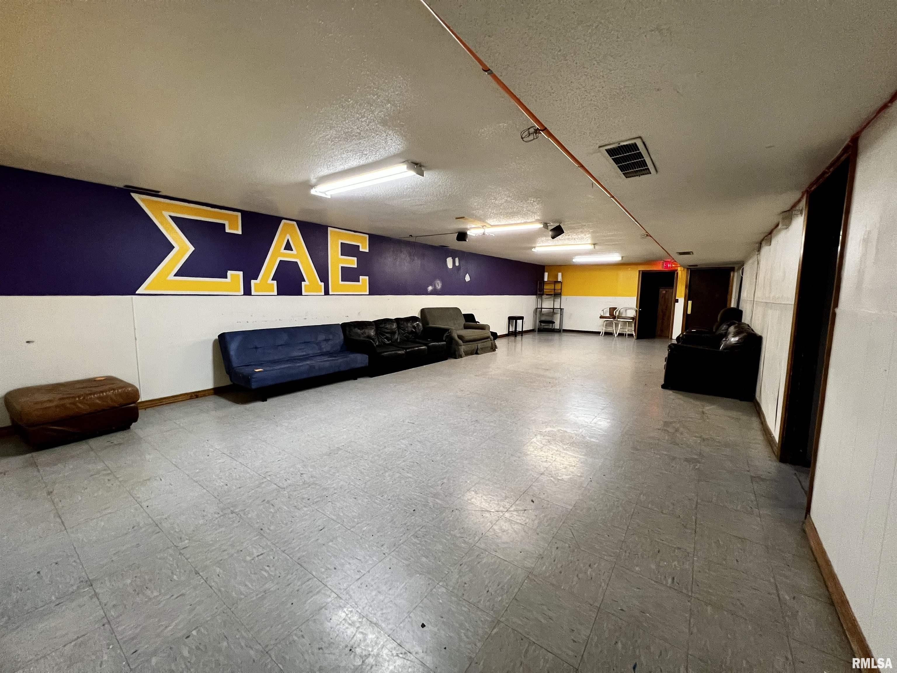 721 Wigwam Hollow Road Macomb, IL 61455 - Photo 39 of 55