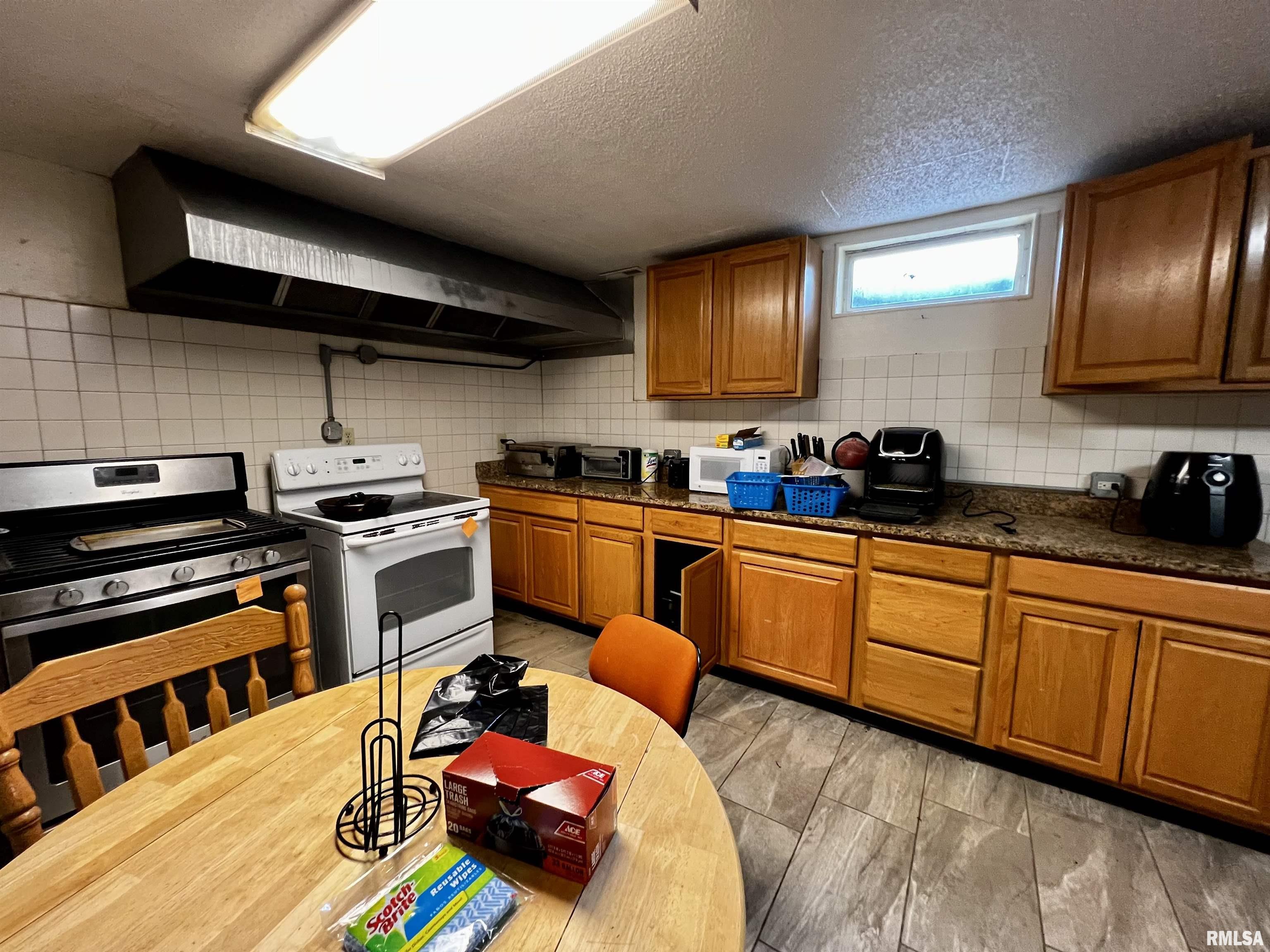 721 Wigwam Hollow Road Macomb, IL 61455 - Photo 45 of 55