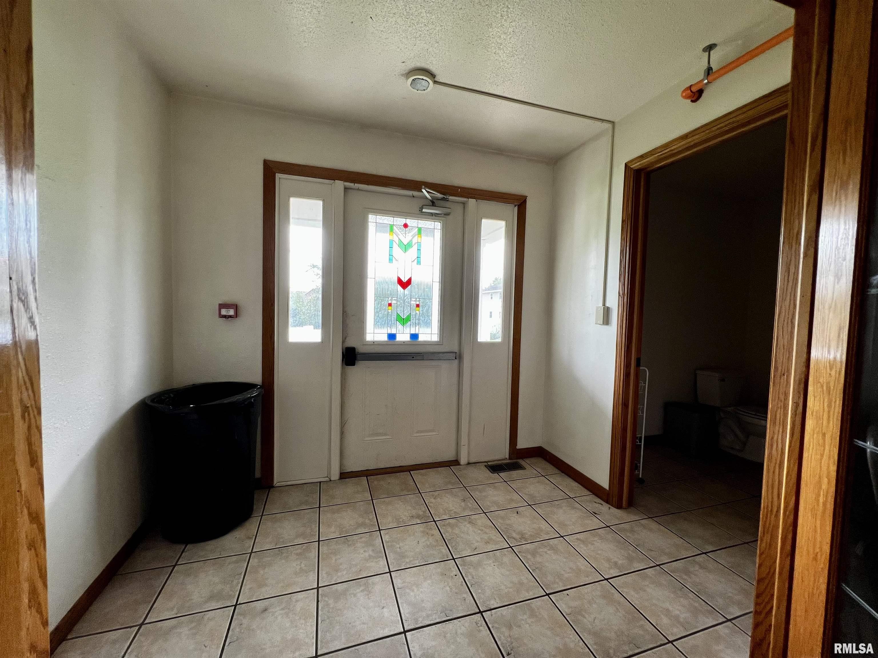 721 Wigwam Hollow Road Macomb, IL 61455 - Photo 7 of 55