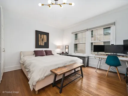 $665,000 | 2335 North Commonwealth Avenue, Unit 3G, Chicago, IL 60614