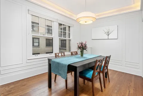 $665,000 | 2335 North Commonwealth Avenue, Unit 3G, Chicago, IL 60614