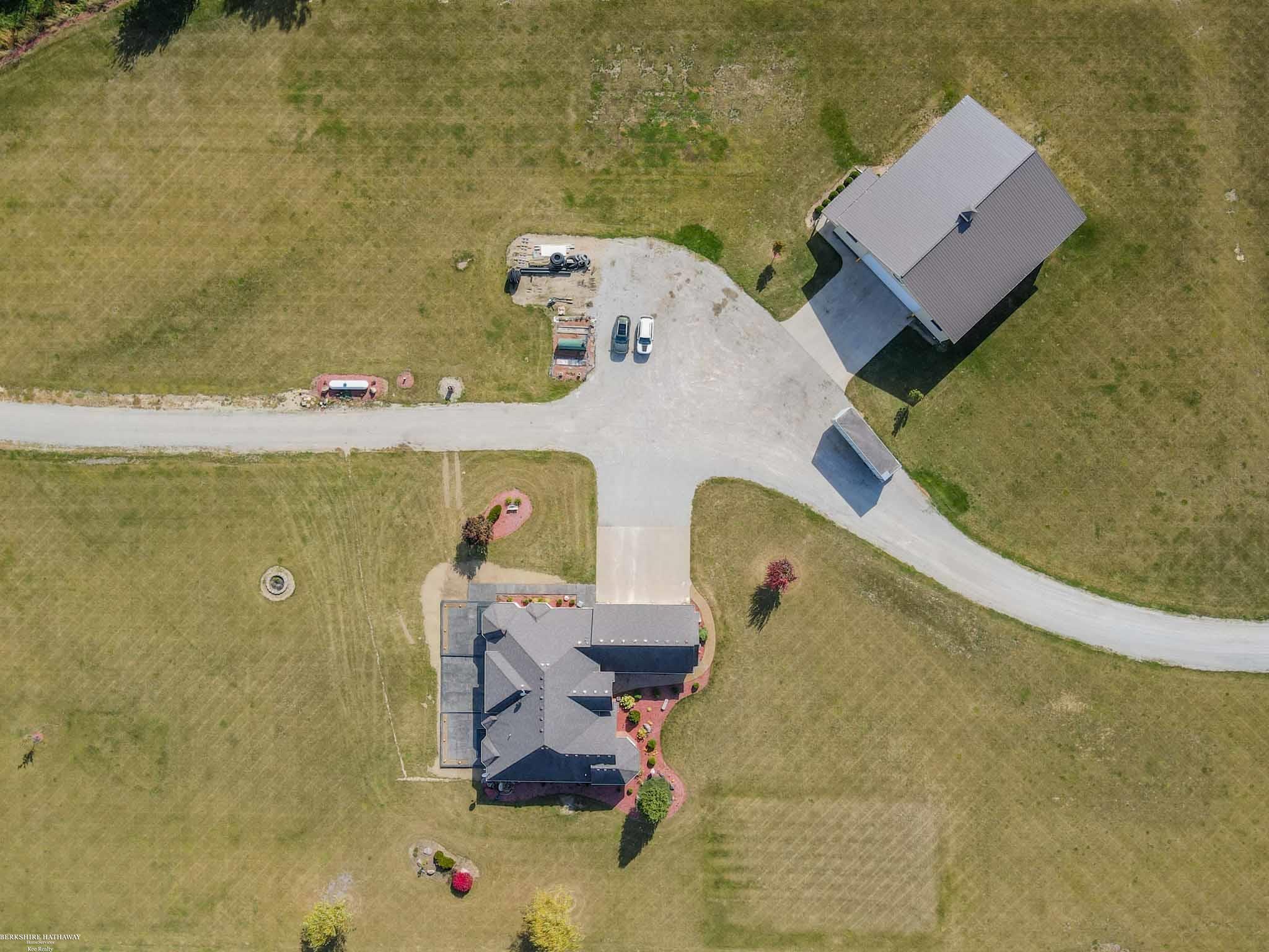 6692 Perry Road Yale, MI 48097 - Photo 2 of 88 Aerial