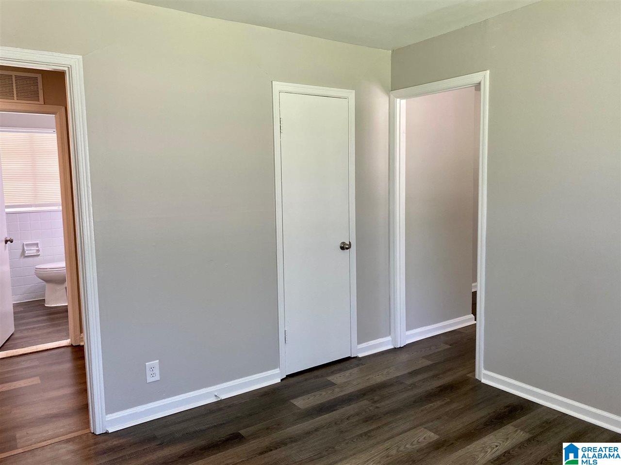 528 Lovett Street Midfield, AL 35228 - Photo 13 of 33