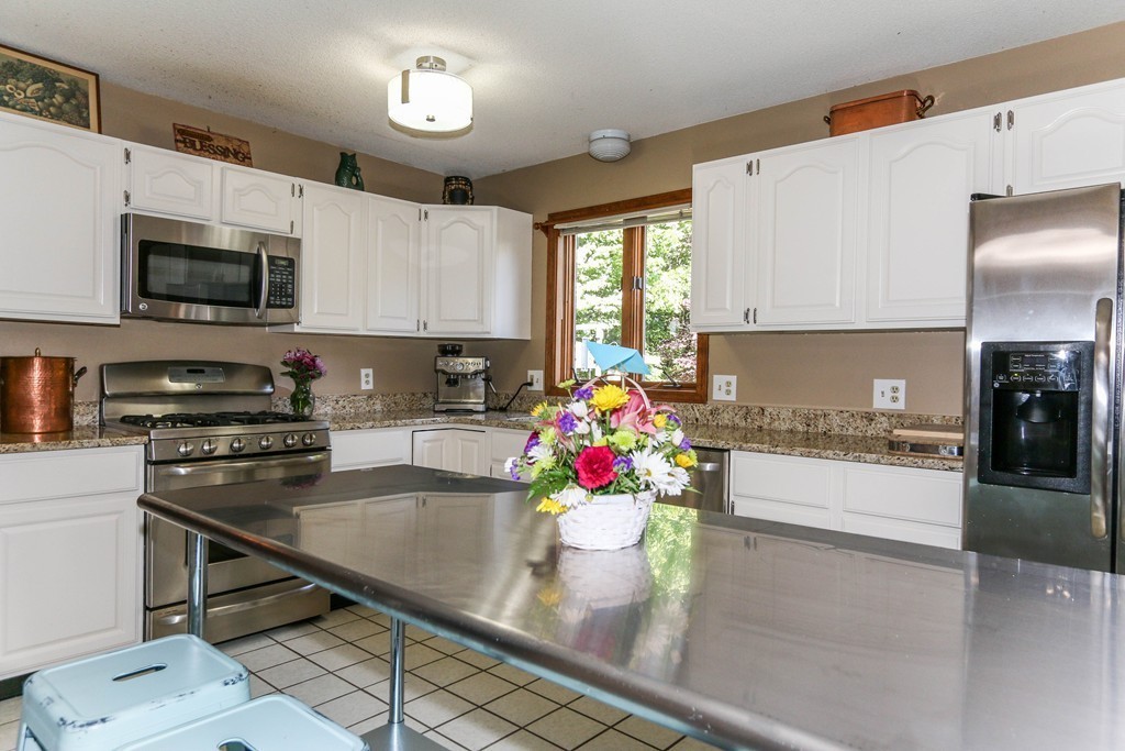 520 Springfield Street Wilbraham, MA 01095 - Photo 10 of 30 Gallery Image 10