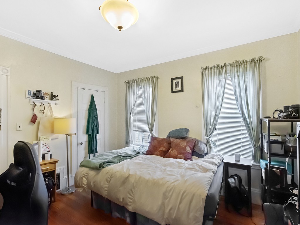 103 Bartlett Street Somerville, MA 02145 - Photo 24 of 35