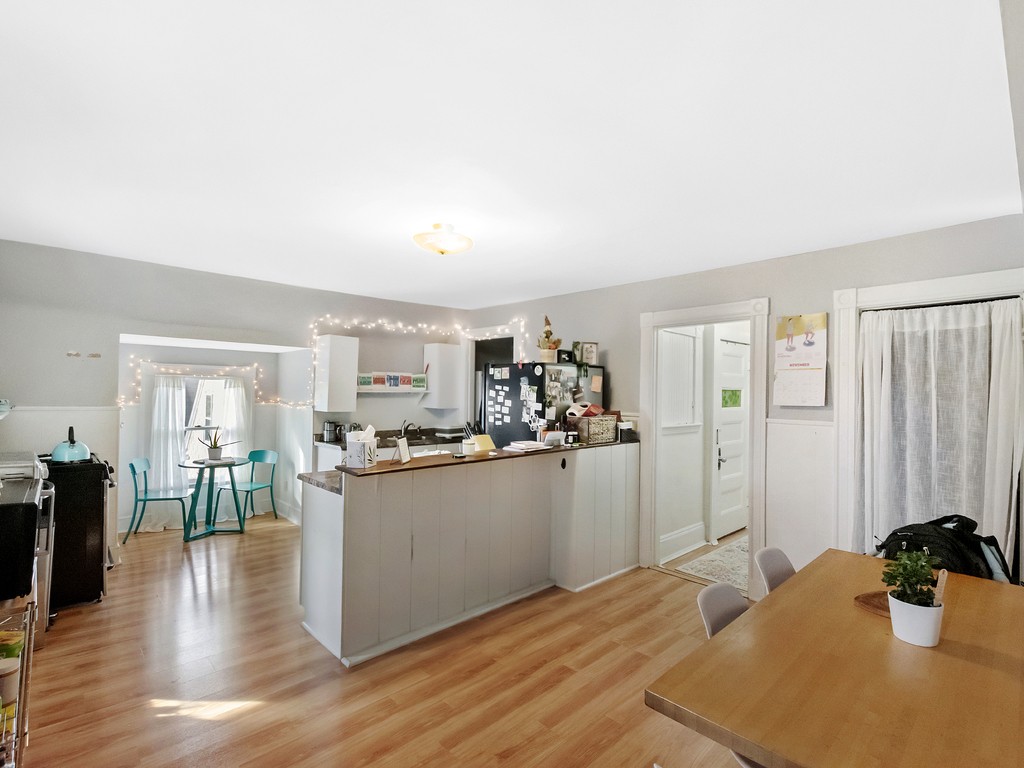 103 Bartlett Street Somerville, MA 02145 - Photo 29 of 35