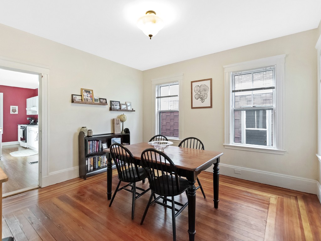 103 Bartlett Street Somerville, MA 02145 - Photo 5 of 35