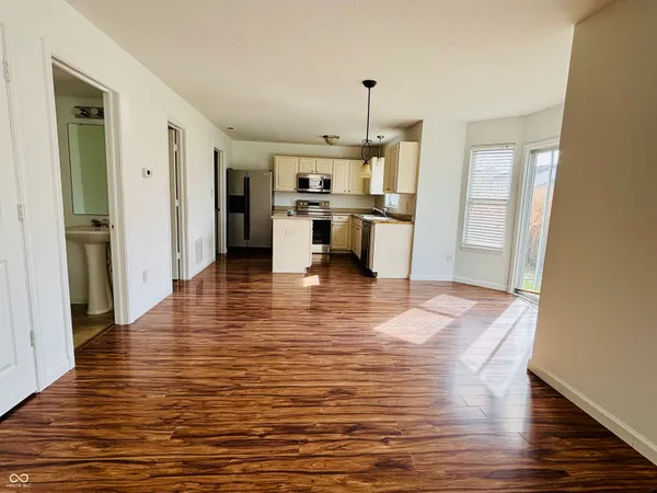 $2,000 | 12655 Braddock Lane, Noblesville, IN 46060