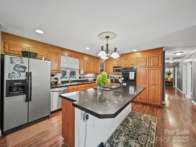 $650,000 | 7316 Cunningham Lane, Indian Trail, NC 28079