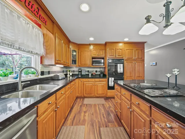 $650,000 | 7316 Cunningham Lane, Indian Trail, NC 28079