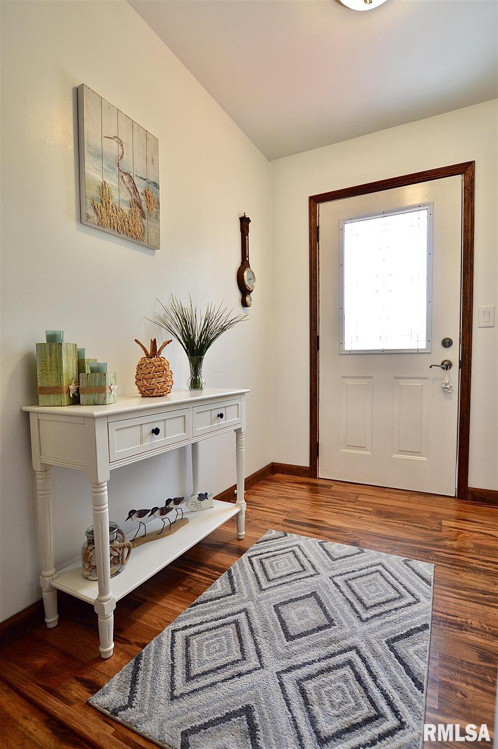 19 Ramblewood Road Chatham, IL 62629 - Photo 7 of 41 Gallery Image 7