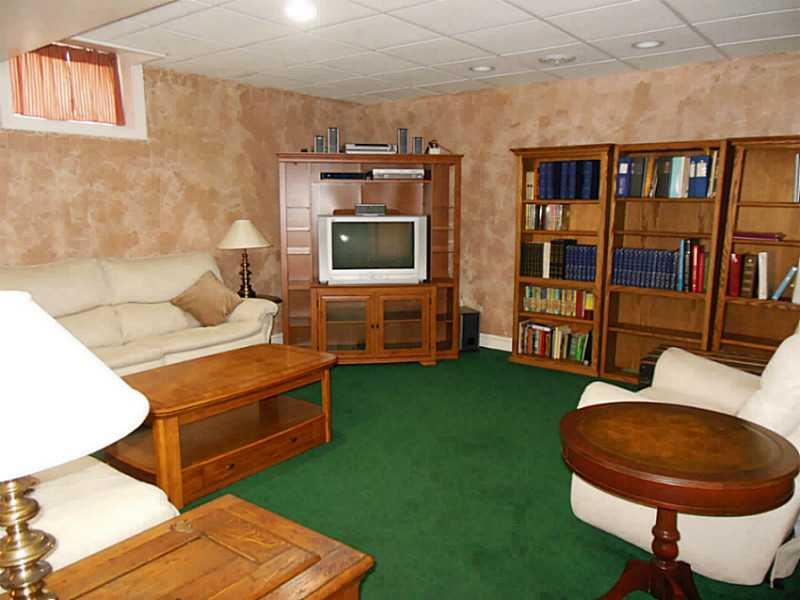 180 Valley Road Indiana, PA 15701 - Photo 14 of 21 Den.