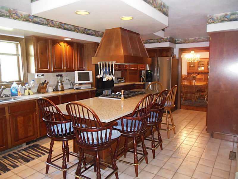 180 Valley Road Indiana, PA 15701 - Photo 3 of 21 Kitchen.
