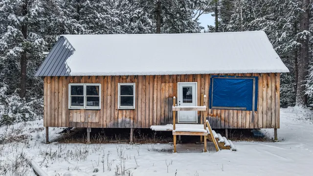 $125,000 | 124 Dead Stream Road, Lincoln, ME 04457