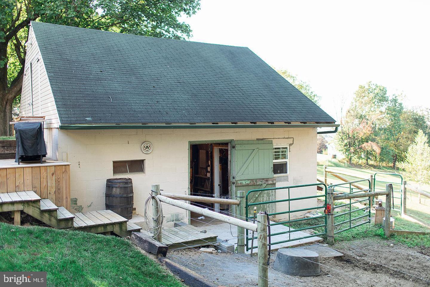 331 Owl Hill Road Lititz, PA 17543 - Photo 3 of 22