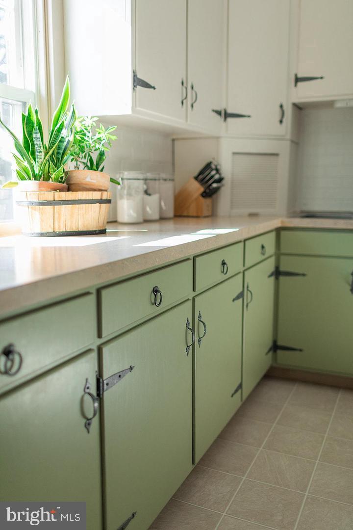 331 Owl Hill Road Lititz, PA 17543 - Photo 6 of 22