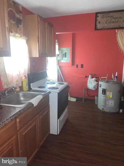 148 Winder Road New Castle, DE 19720 - Photo 6 of 15 Kitchen