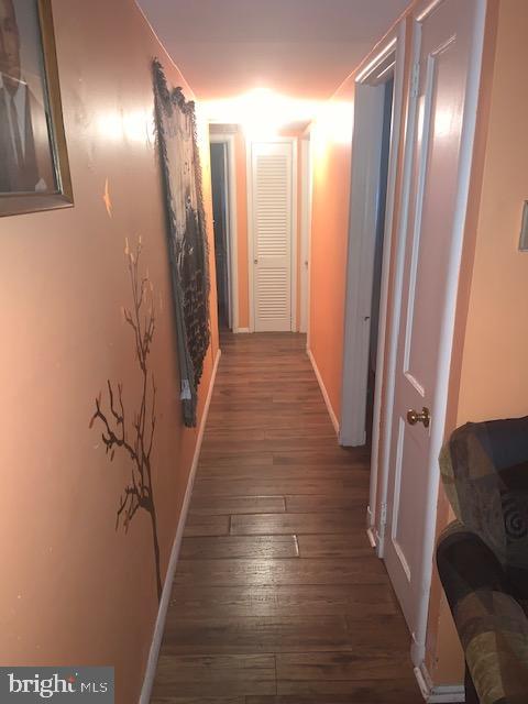 148 Winder Road New Castle, DE 19720 - Photo 8 of 15 Hallway to Bedrooms
