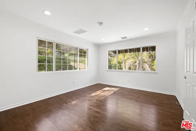 $2,495,000 | 2461 Jupiter Drive, Los Angeles, CA 90046