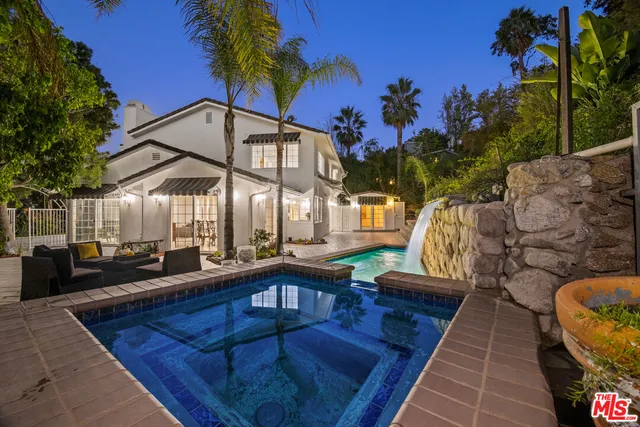 $2,495,000 | 2461 Jupiter Drive, Los Angeles, CA 90046