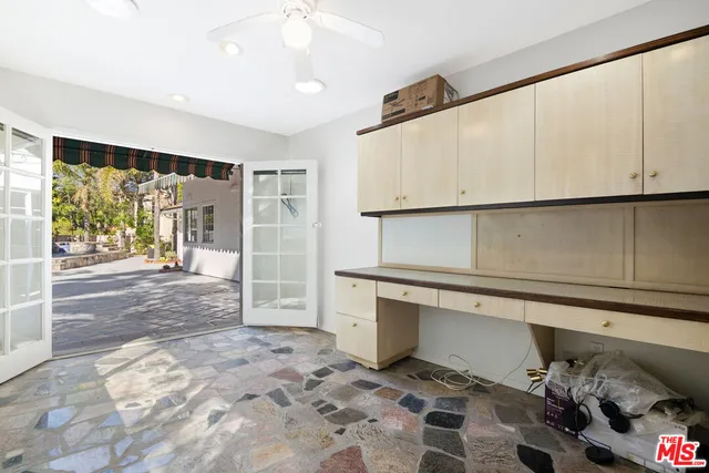 $2,495,000 | 2461 Jupiter Drive, Los Angeles, CA 90046