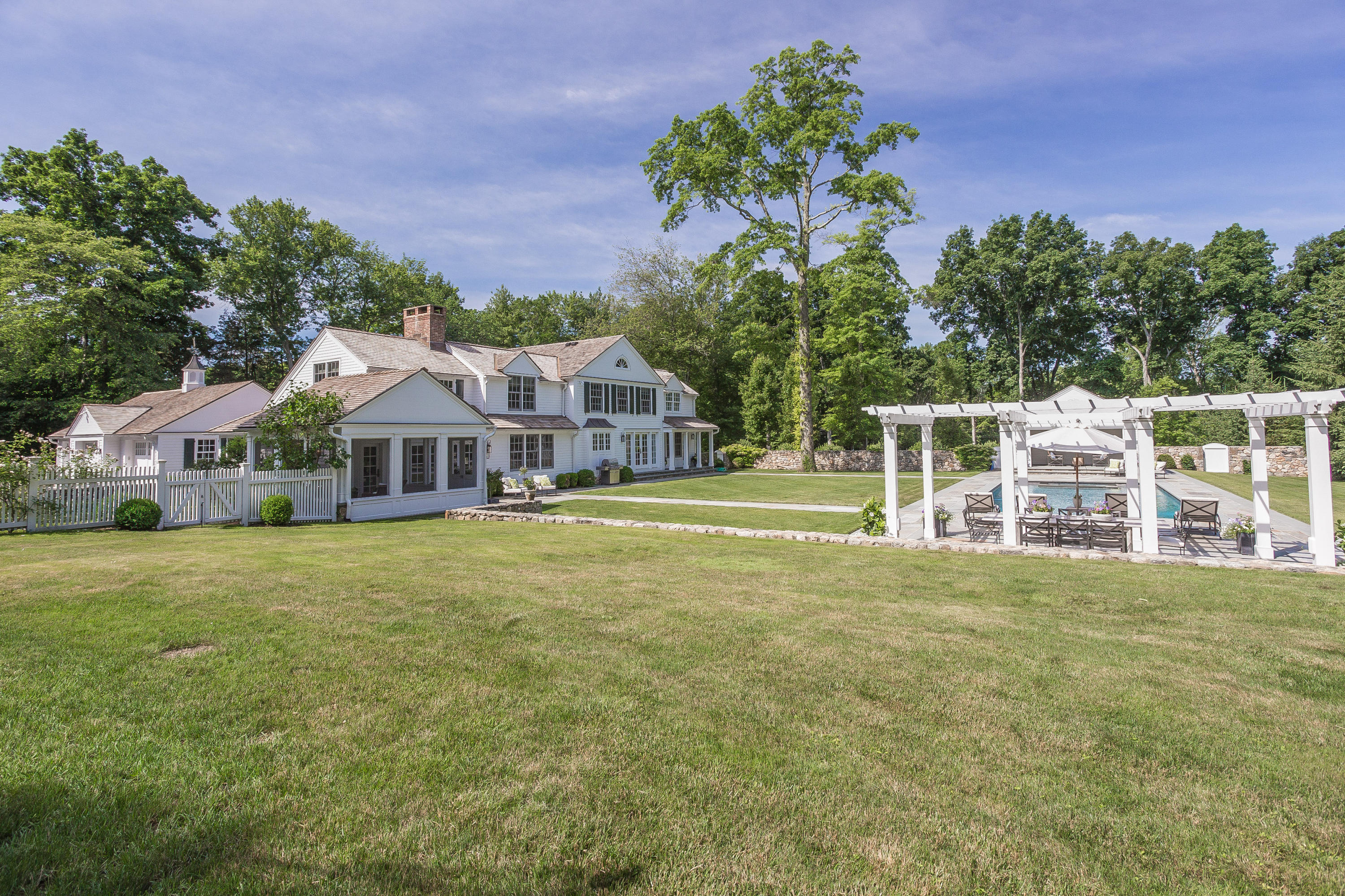 256 Brookside Road Darien, CT 06820 - Photo 41 of 66 041-Rear_View-1883416-large