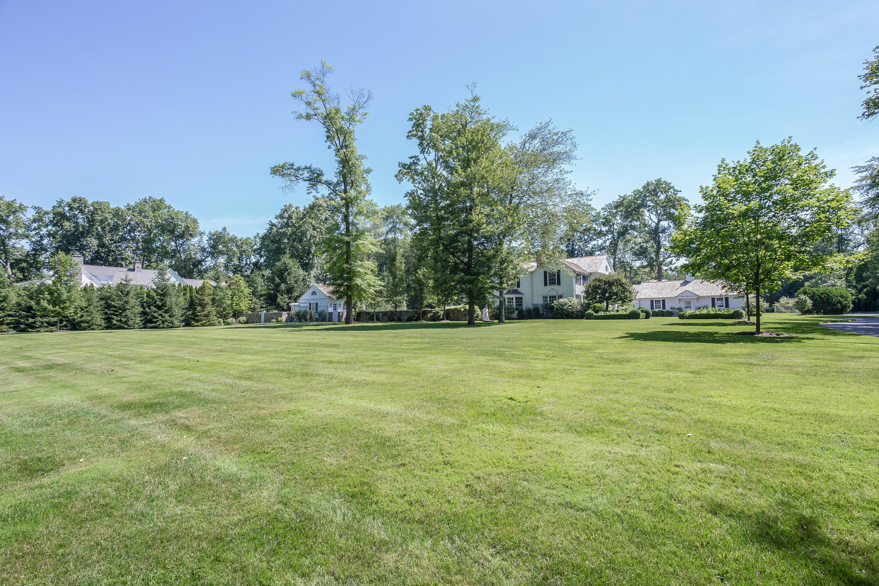256 Brookside Road Darien, CT 06820 - Photo 62 of 66 062-Exterior-1883426-large