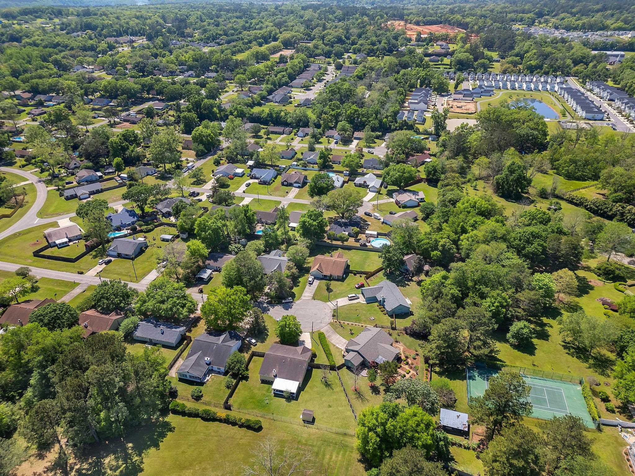 1277 Sedgefield Road Tallahassee, FL 32317 - Photo 3 of 42 Gallery Image 3