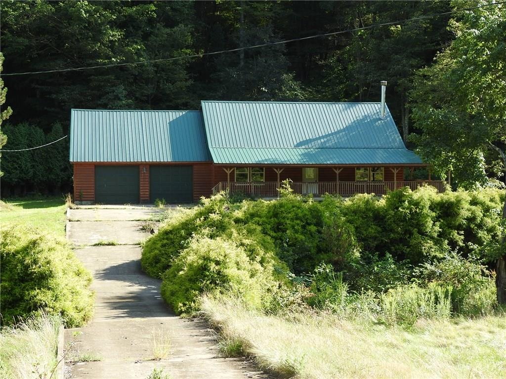 132 Walker Road Apollo, PA 15613 - Photo 1 of 22 Gallery Image 1