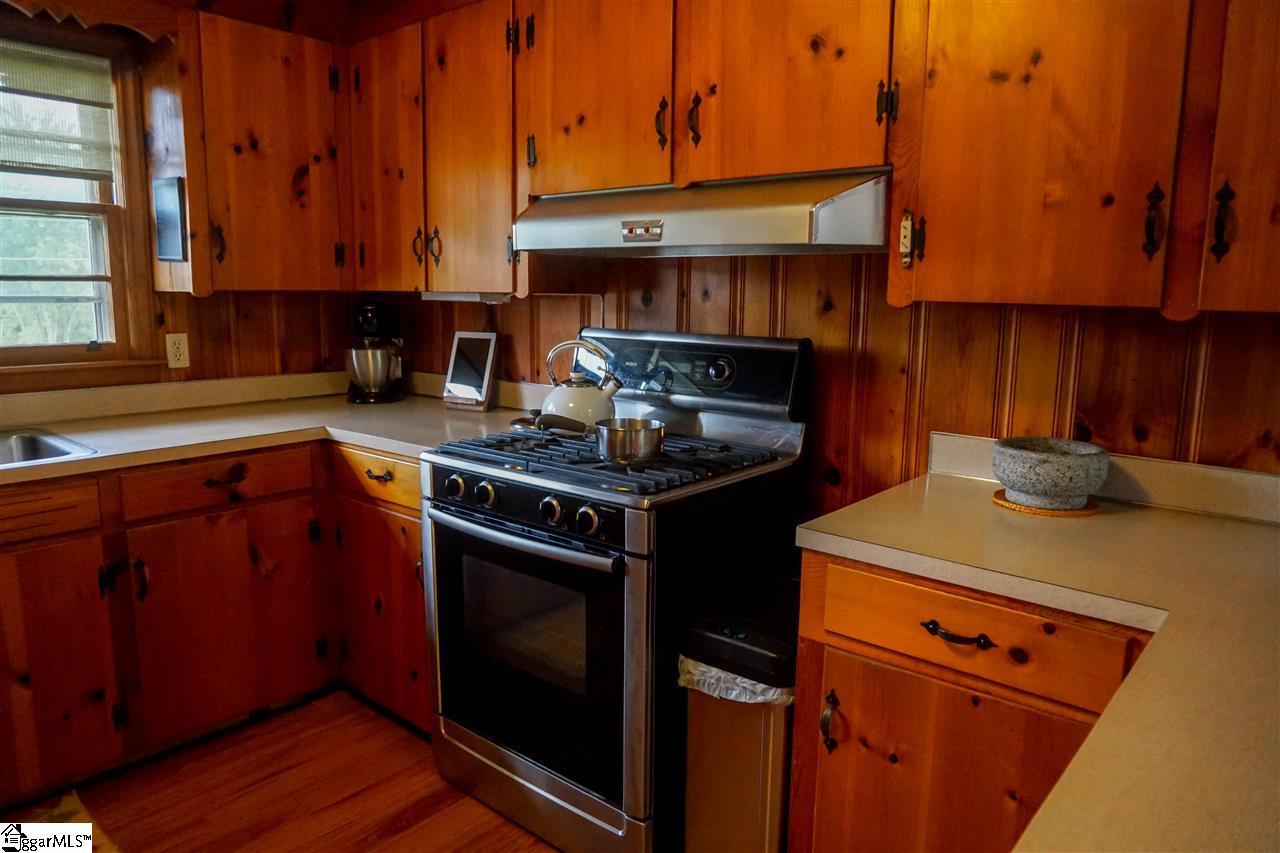 208 Arnold Drive Anderson, SC 29621 - Photo 7 of 19 Gallery Image 7