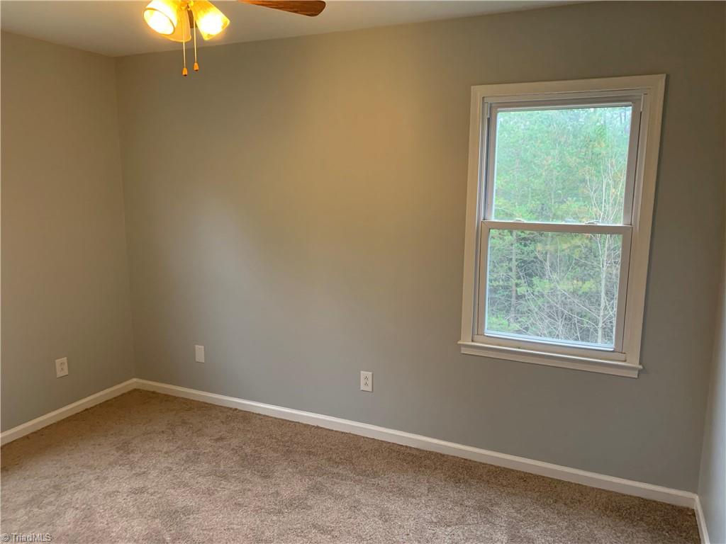 1485 Pebblebrook Road Winston-Salem, NC 27105 - Photo 12 of 15 Gallery Image 12