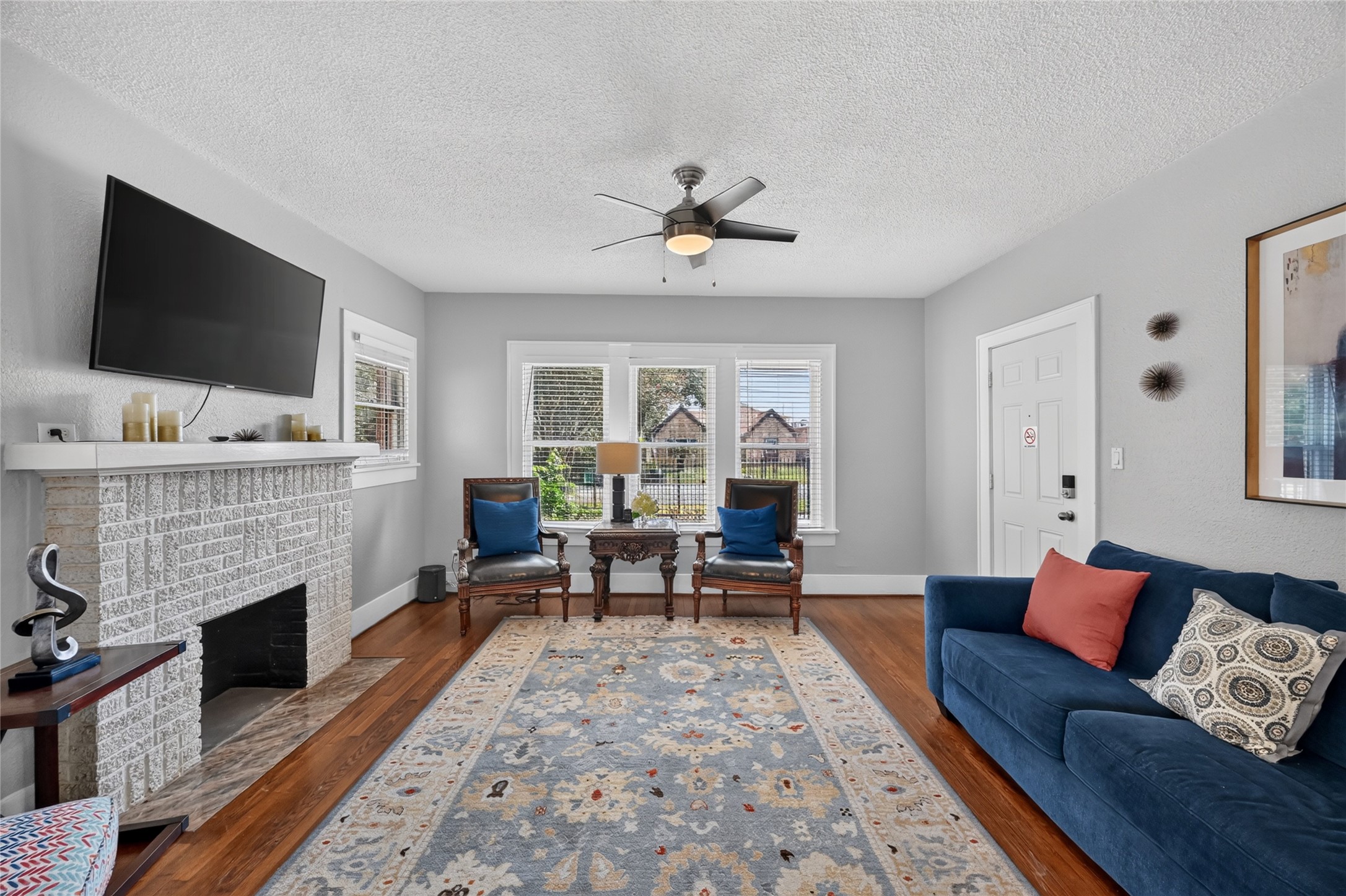 1824 Rosedale Street, Unit B Houston, TX 77004 - Photo 8 of 26 Gallery Image 8