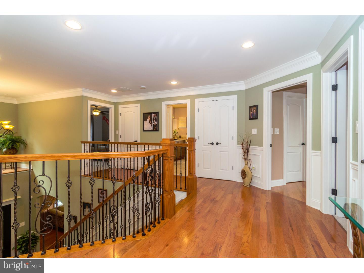 241 Shoemaker Road Huntingdon Valley, PA 19006 - Photo 11 of 25 a view of a hallway with wooden floor