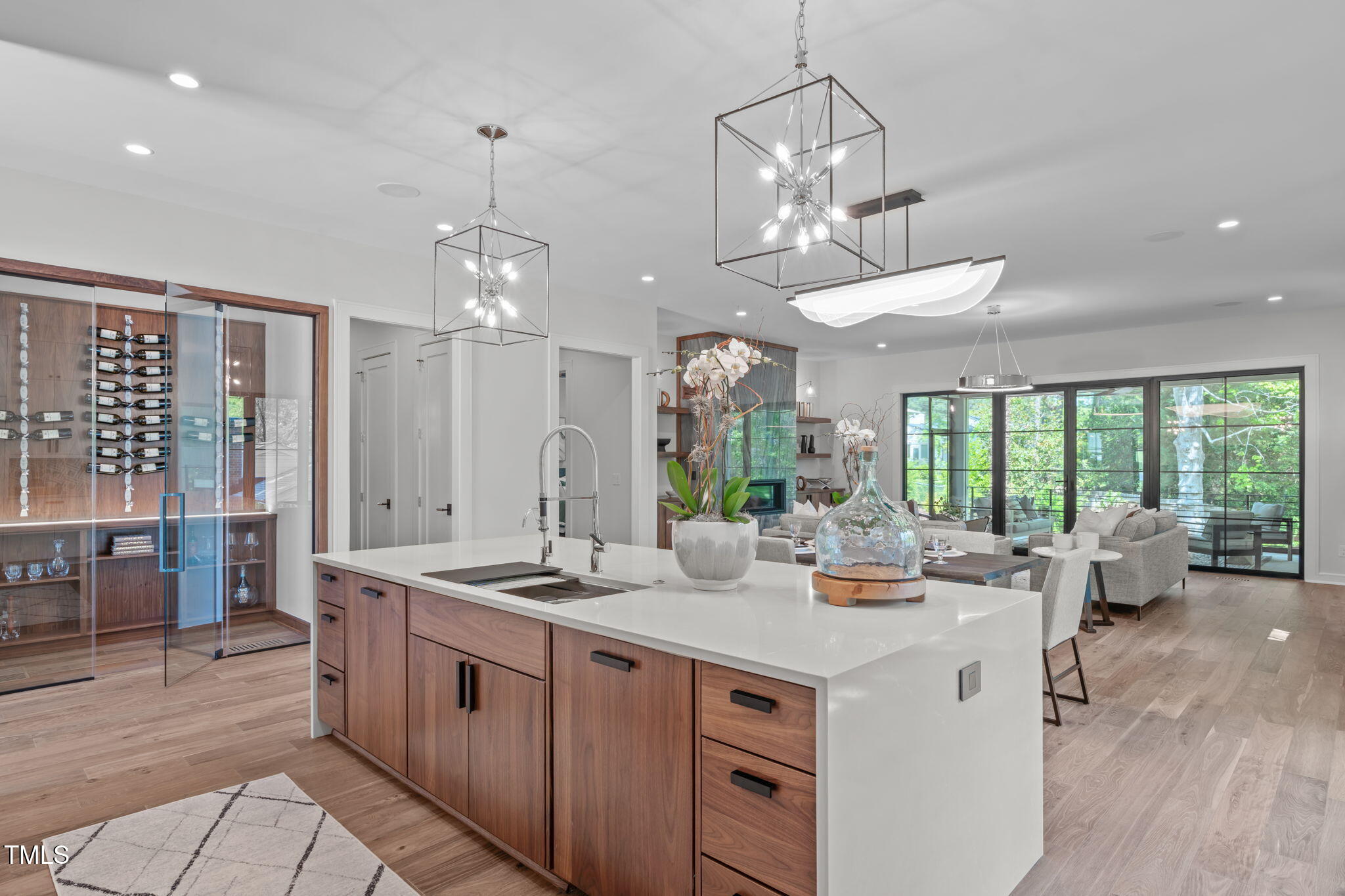 2104 Manuel Street Raleigh, NC 27612 - Photo 3 of 30 A-13