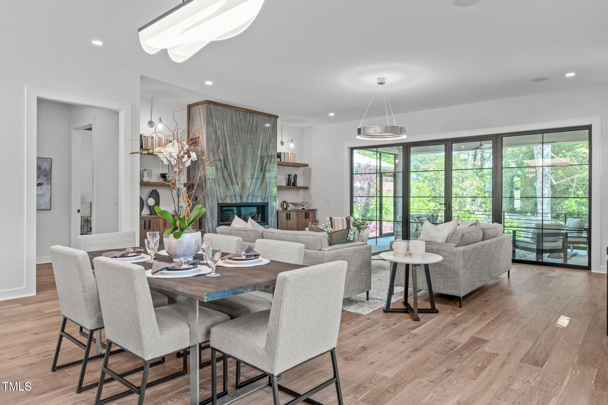 2104 Manuel Street Raleigh, NC 27612 - Photo 9 of 30 A-18