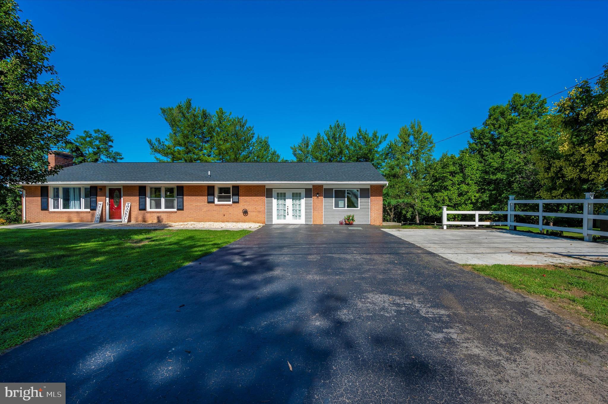 7346 Mountain Laurel Road Boonsboro, MD 21713 - Photo 21 of 30 Gallery Image 21