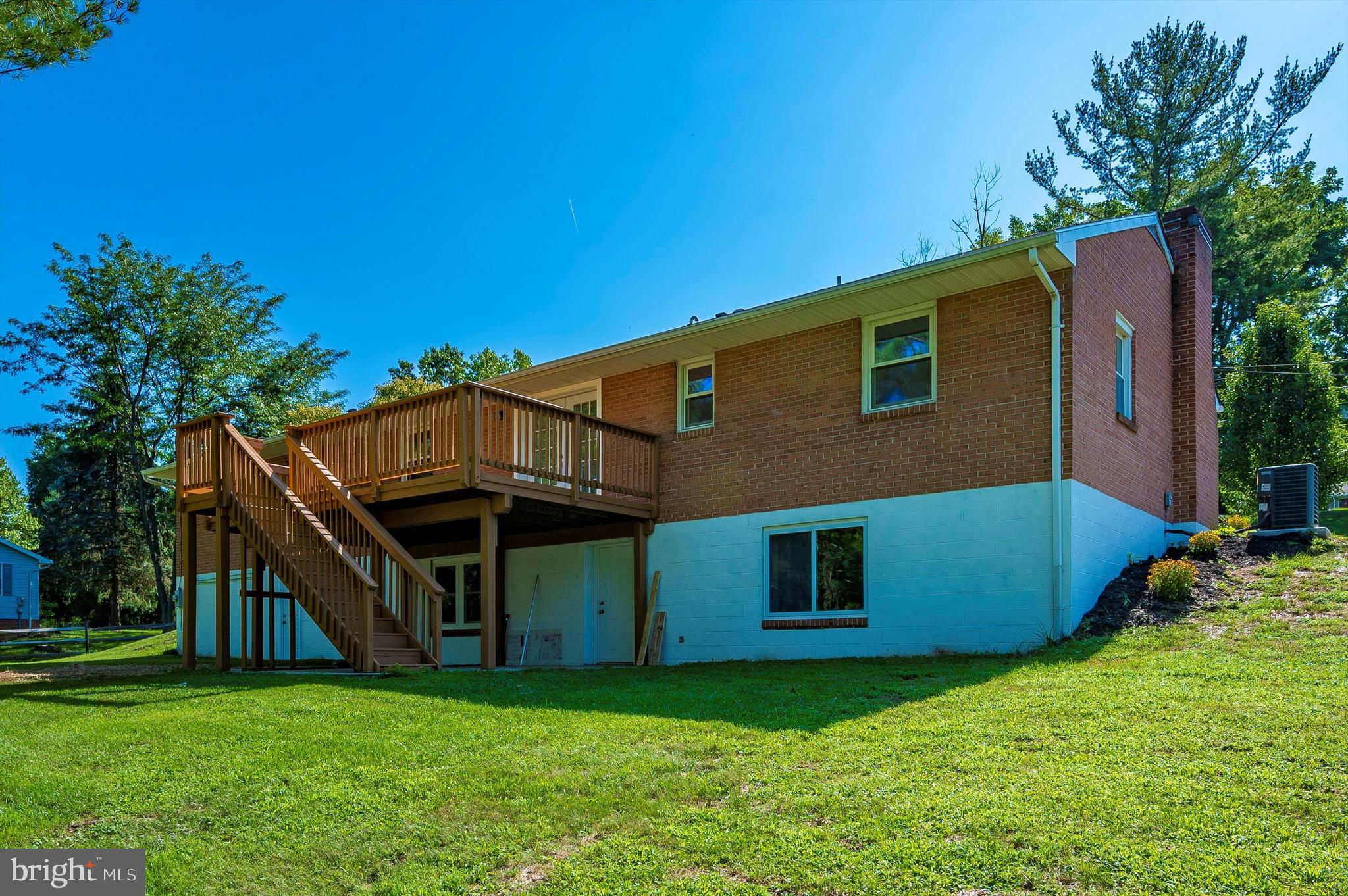 7346 Mountain Laurel Road Boonsboro, MD 21713 - Photo 23 of 30 Gallery Image 23