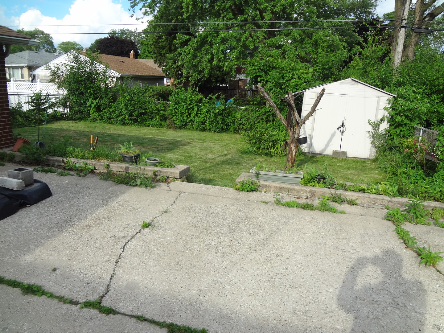 245 North Wolf Road Hillside, IL 60162 - Photo 18 of 21 an outdoor view with patio