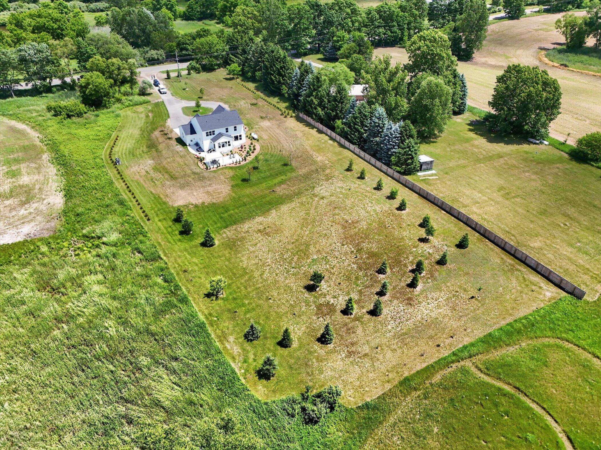 7895 Oak Grove Road Howell, MI 48855 - Photo 82 of 83 83-7895-Oak-Grove-Rd-WindowStill-Photogr