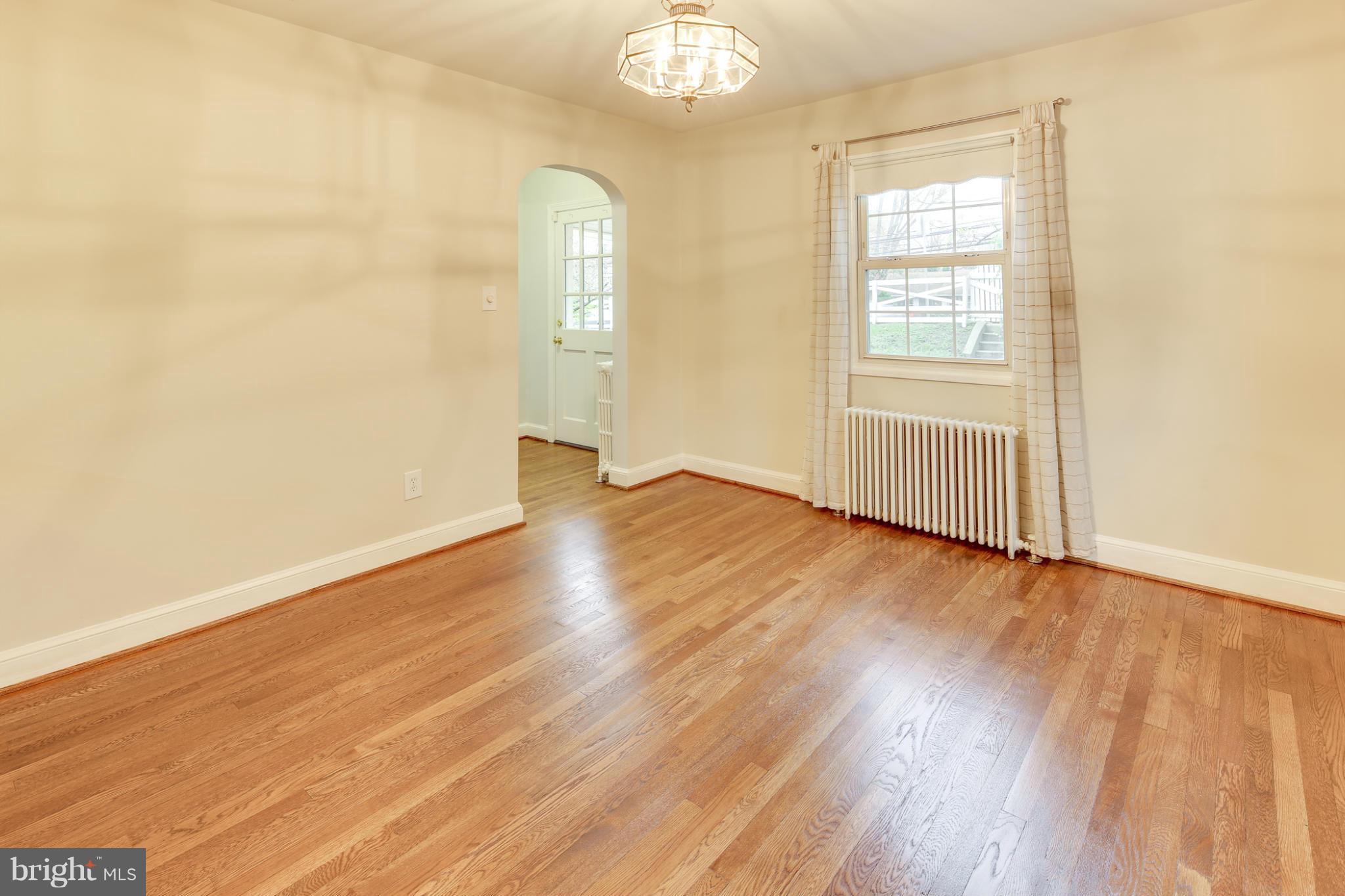 10210 Riggs Road Adelphi, MD 20783 - Photo 8 of 24 Dining Room