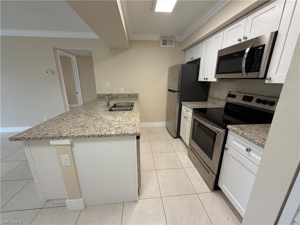 5321 Summerlin Road, Unit 2114 Fort Myers, FL 33919 - Photo 4 of 22