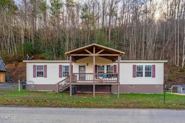 $275,000 | 542 Copley Branch Road, Butler, TN 37640