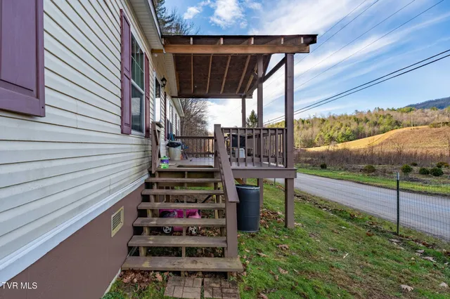 $275,000 | 542 Copley Branch Road, Butler, TN 37640
