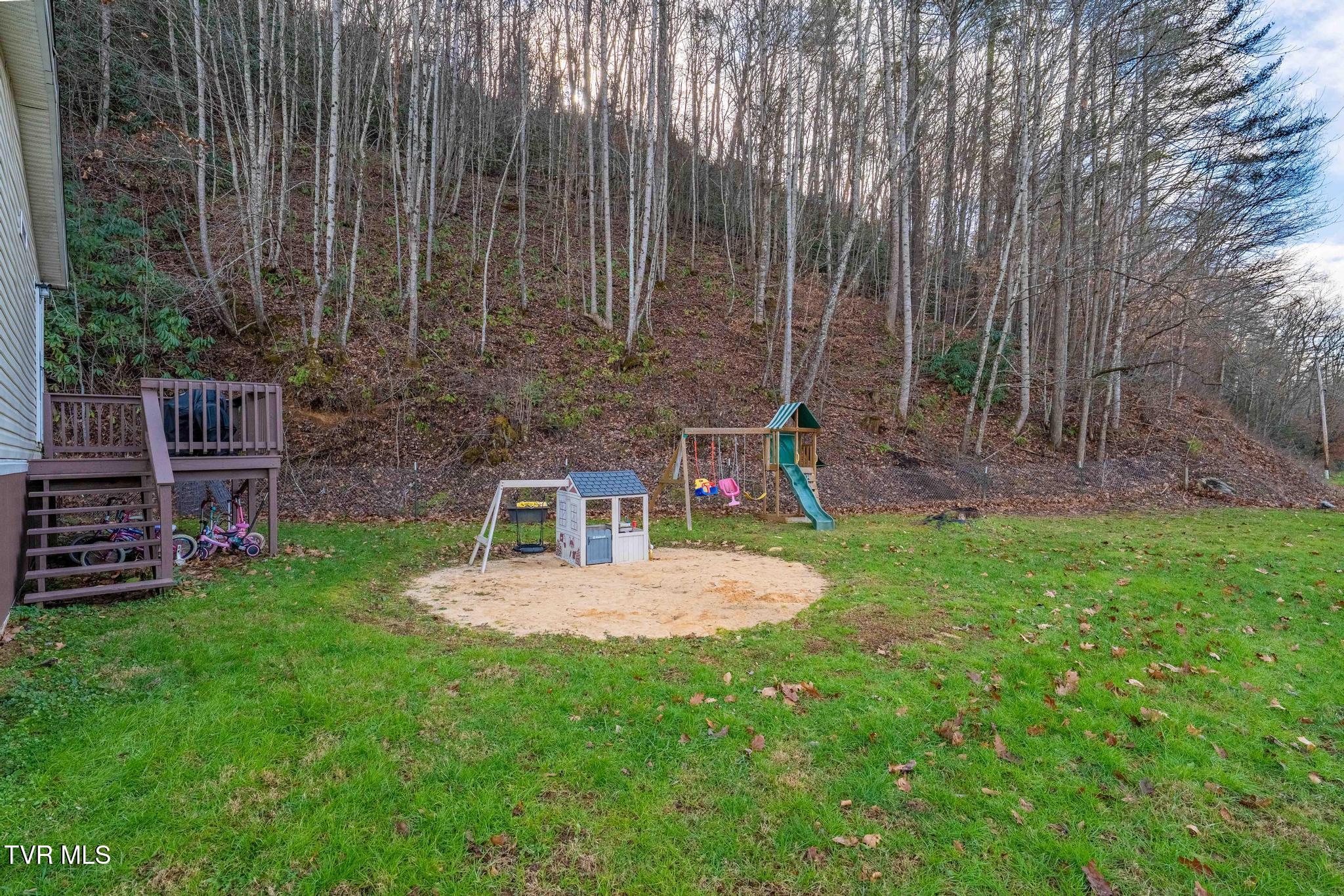 542 Copley Branch Road Butler, TN 37640 - Photo 16 of 47 542 Copley Branch Road (16 of 48)