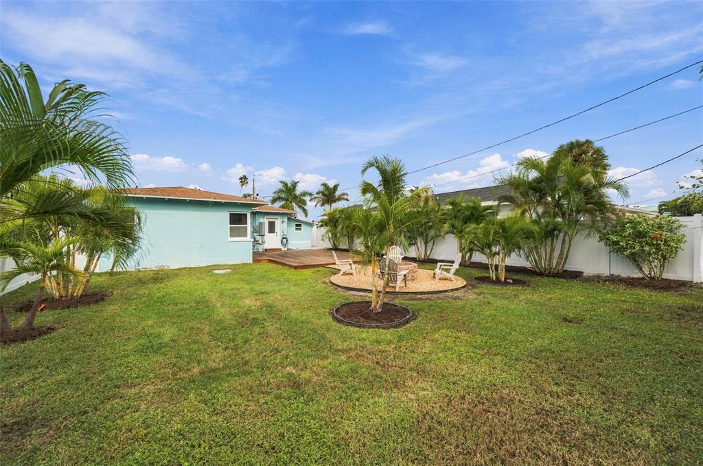 15424 2nd Street East Madeira Beach, FL 33708 - Photo 10 of 69 Gallery Image 10