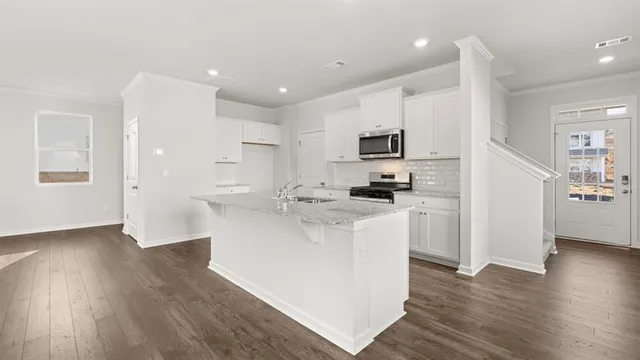 $394,790 | 131 Landsdowne Way Southeast, Cartersville, GA 30120