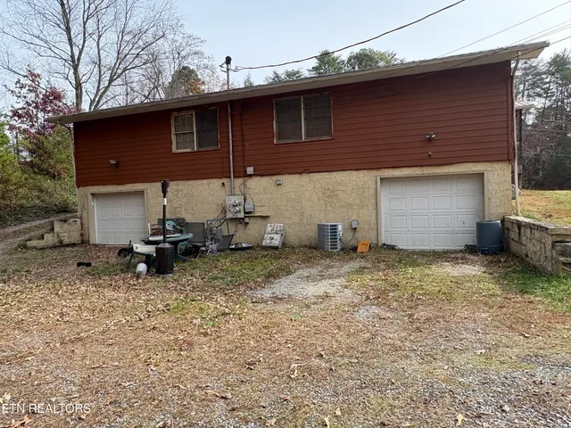 $475,000 | 410 Loraine Street, Pigeon Forge, TN 37863