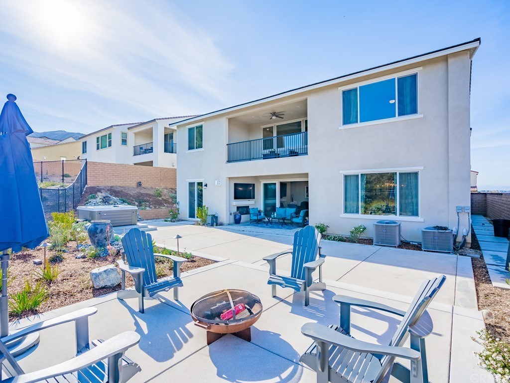 2450 Sierra Bella Drive Corona, CA 92882 - Photo 27 of 70